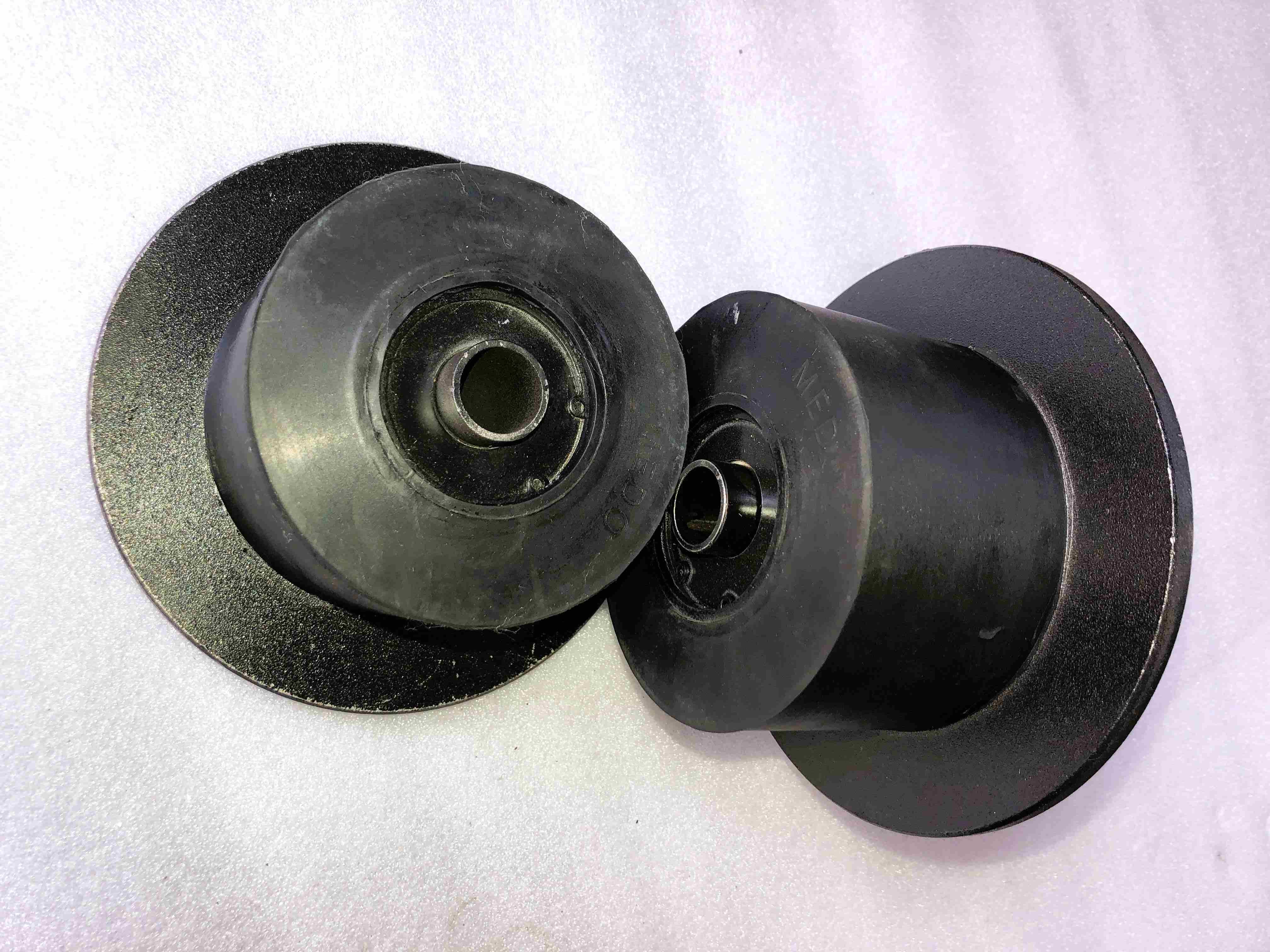 Ролик ø 110 с фланцем ø 165 x 65 x 20 (Резина)