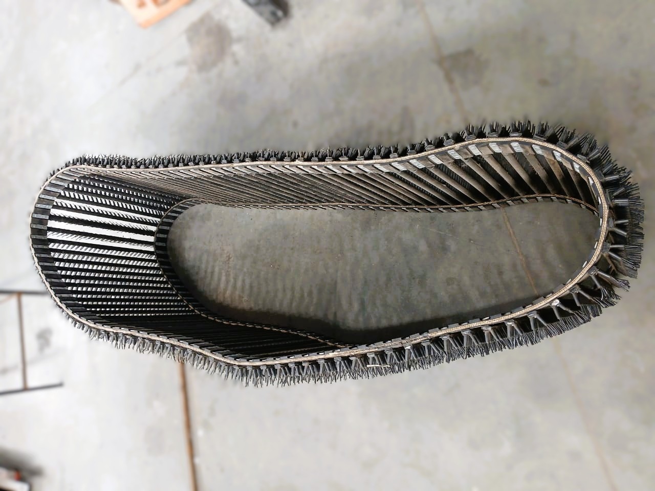 5650/55-031 Транспортер V-игл Unia PYRA 3000